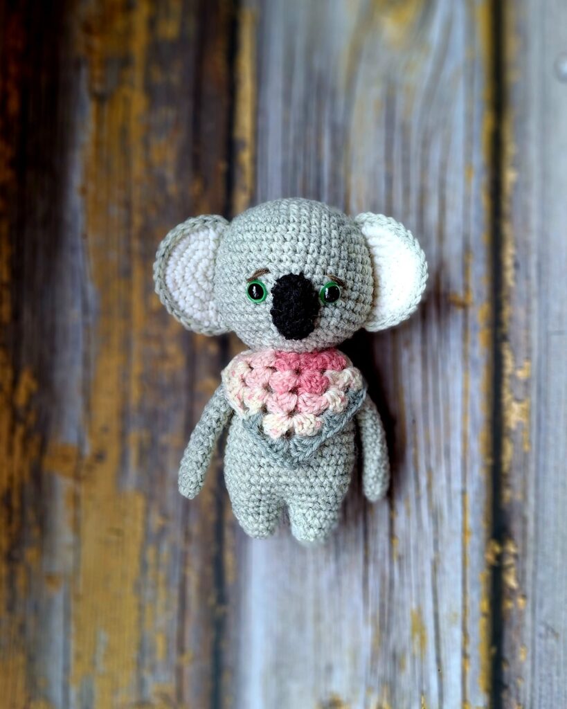 Heegeldatud koaala, Ute Knit