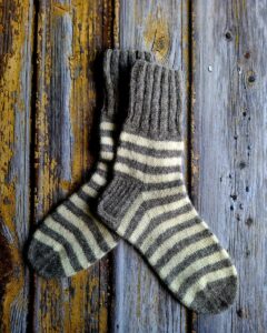 Käsitsi kootud villased sokid meestele-Ute Knit