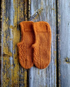 Käsitsi kootud villased sussid naistele, Ute Knit