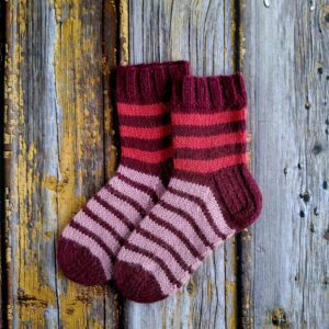 Käsitsi kootud villased sokid lastele, Ute Knit